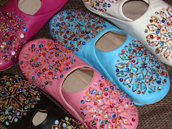 Multicolor glitter slipper