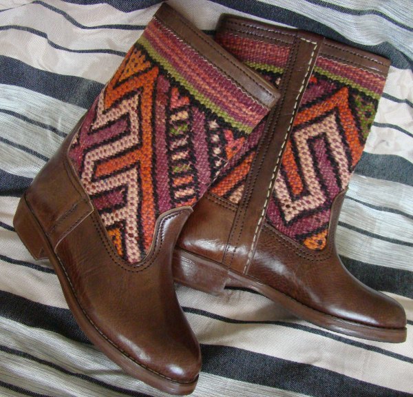 Kilim boots brown | image 1