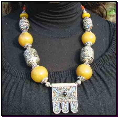 Berber necklace Loubana