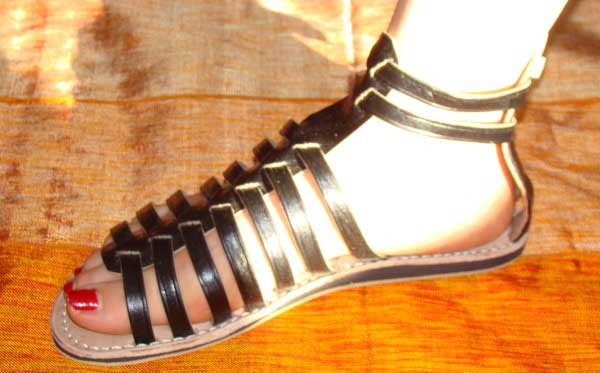 Nomade leather sandals | image 2